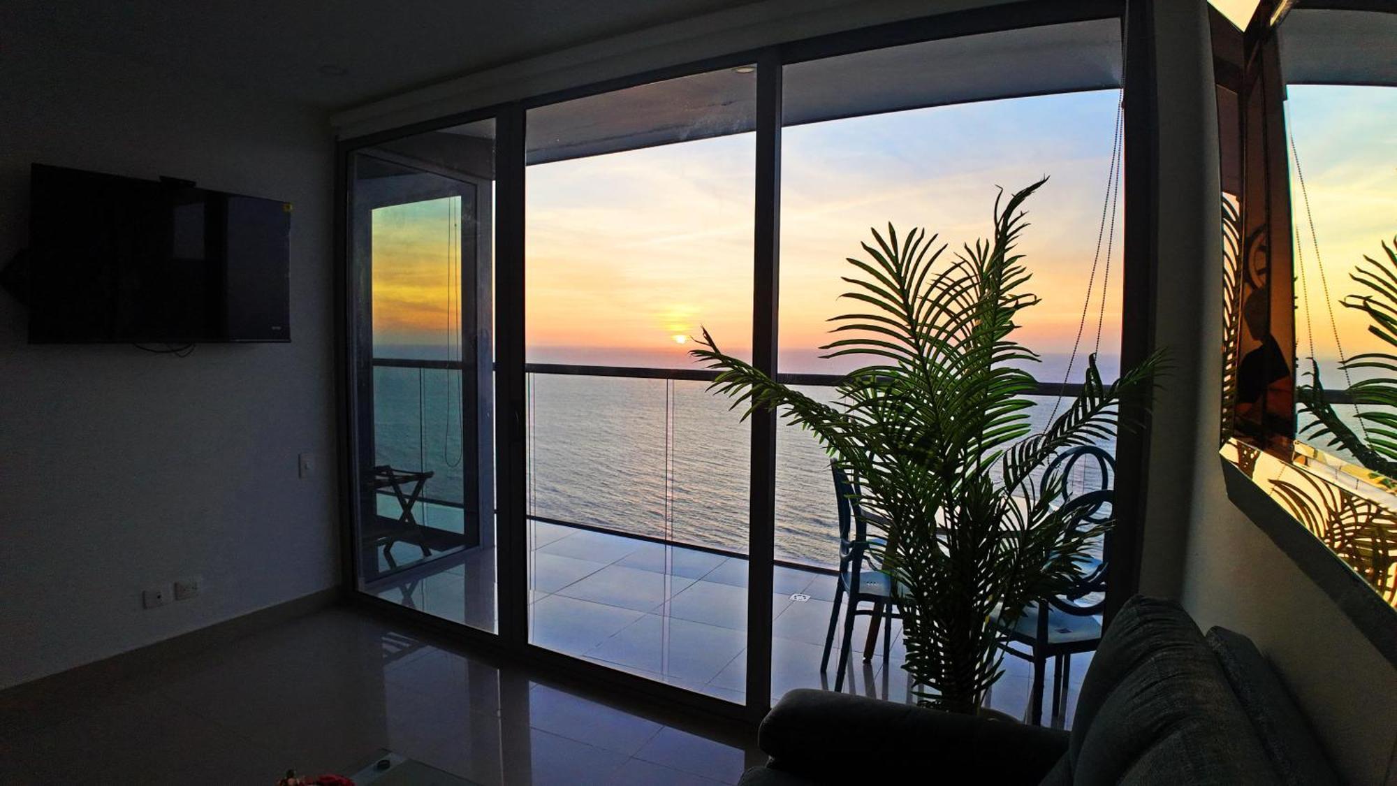 Beautiful . Incredible Ocean Views, Morros *